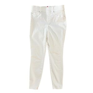 SPANX by Sara Blakely Woman’s White Skinny Jeans, pull on size Medium